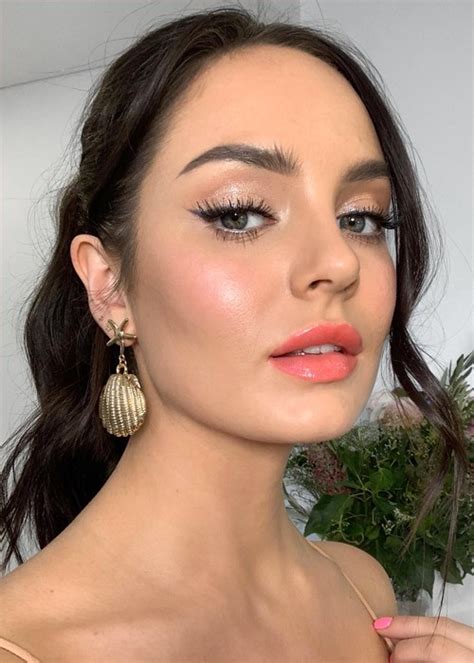 chloe morello ysl foundation